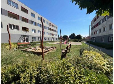 Pronájem bytu 1+kk s lodžií – Holešov, ul. Bořenovská