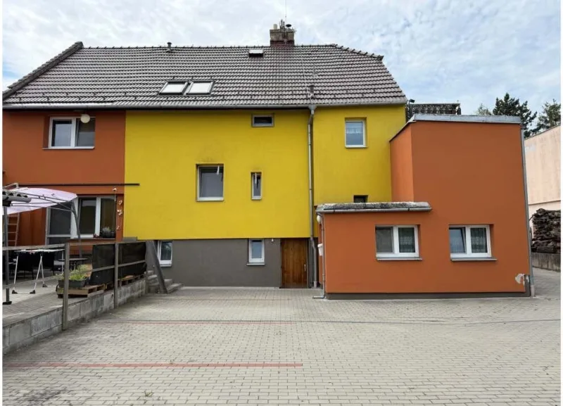 Prodej bytu 2+kk v Záříčí